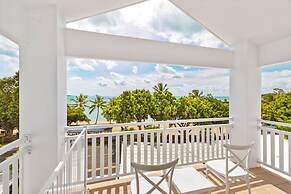 Airlie Beach Hotel