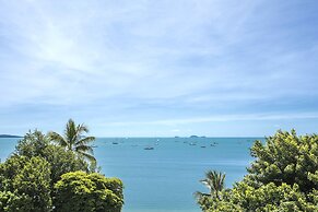 Airlie Beach Hotel