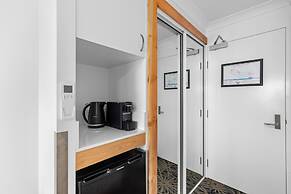 Airlie Beach Hotel