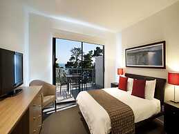 The Waves Apartments