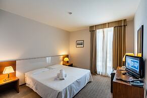 Capo Peloro Resort - Adults Only
