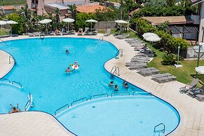 Capo Peloro Resort - Adults Only
