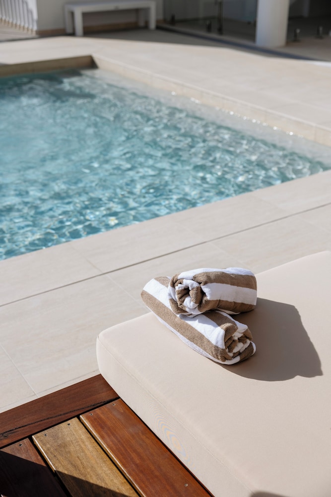 Marina Resort - Adults Only