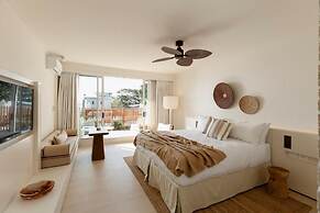 Marina Resort - Adults Only
