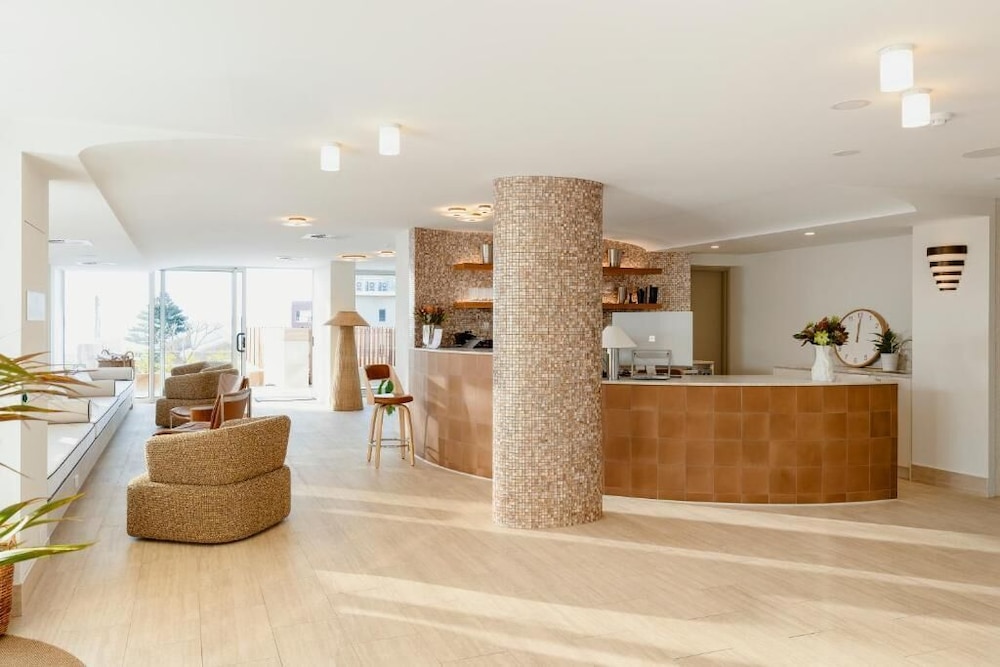 Marina Resort - Adults Only