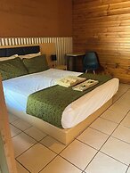 Territory Manor Motel & Caravan Park