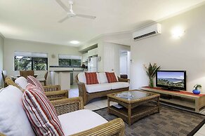 Bay Villas Resort