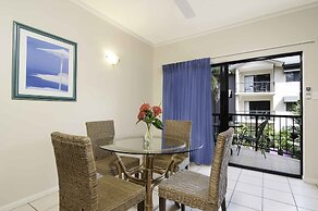 Bay Villas Resort