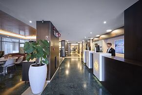 Catalonia Rigoletto Hotel