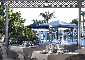 Pelagos Suites Hotel & Spa