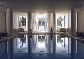 Pelagos Suites Hotel & Spa