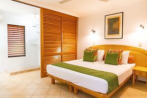 Hibiscus Resort & Spa
