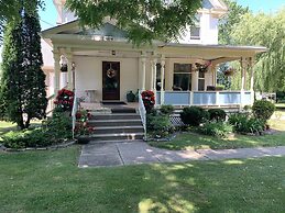Green Oaks Bed and Breakfast