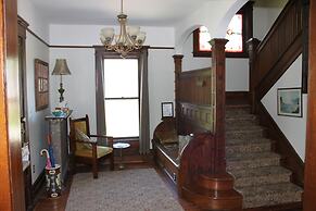 Green Oaks Bed and Breakfast