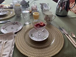 Green Oaks Bed and Breakfast
