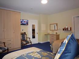 Avlon House Bed & Breakfast