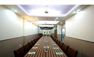 Hotel C Park Inn