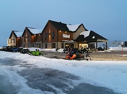 Econo Lodge Inn & Suites