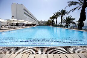 Astral Maris Hotel