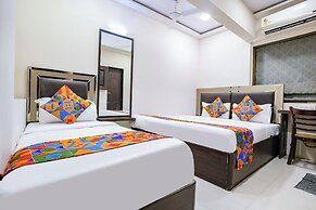 Hotel Kamran Residency - Near US Embassy