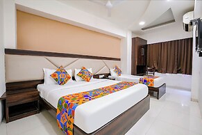 Hotel Kamran Residency - Near US Embassy