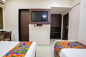 Hotel Kamran Residency - Near US Embassy
