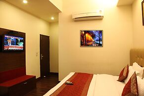 Rupam Hotel