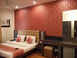 Rupam Hotel