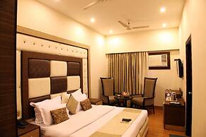 Rupam Hotel