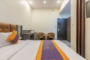 Rupam Hotel