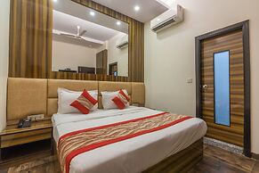 Rupam Hotel