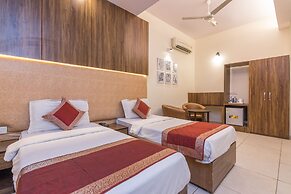 Rupam Hotel