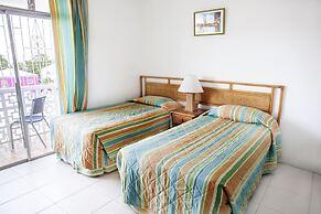 Adulo Apartments