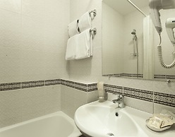 By Hermitage House