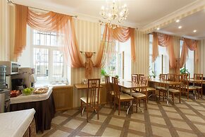 By Hermitage House