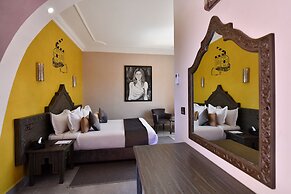 Oscar Hotel by Atlas Studios