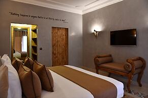 Oscar Hotel by Atlas Studios