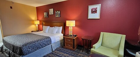 Olympic Inn & Suites
