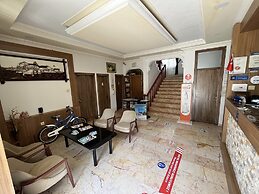 Hotel Lunay