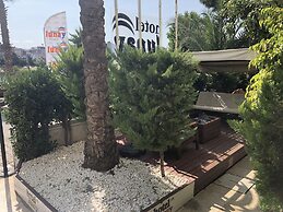 Hotel Lunay