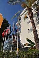Hotel Lunay