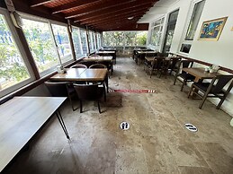 Hotel Lunay
