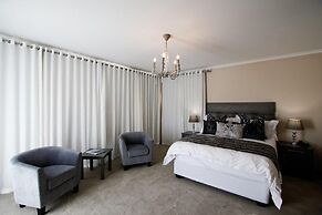 Long Beach Lodge