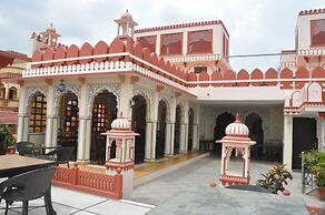 Hotel Sajjan Niwas
