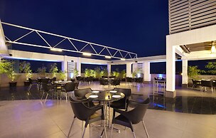 Bizz Tamanna Hotel Hinjawadi, Pune