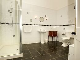 Lynford Hall Hotel