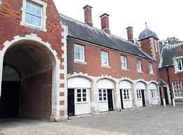 Lynford Hall Hotel