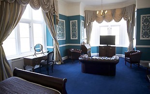 Lynford Hall Hotel