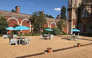 Lynford Hall Hotel