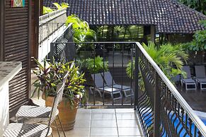 Pumilio Mountain & Ocean Hotel